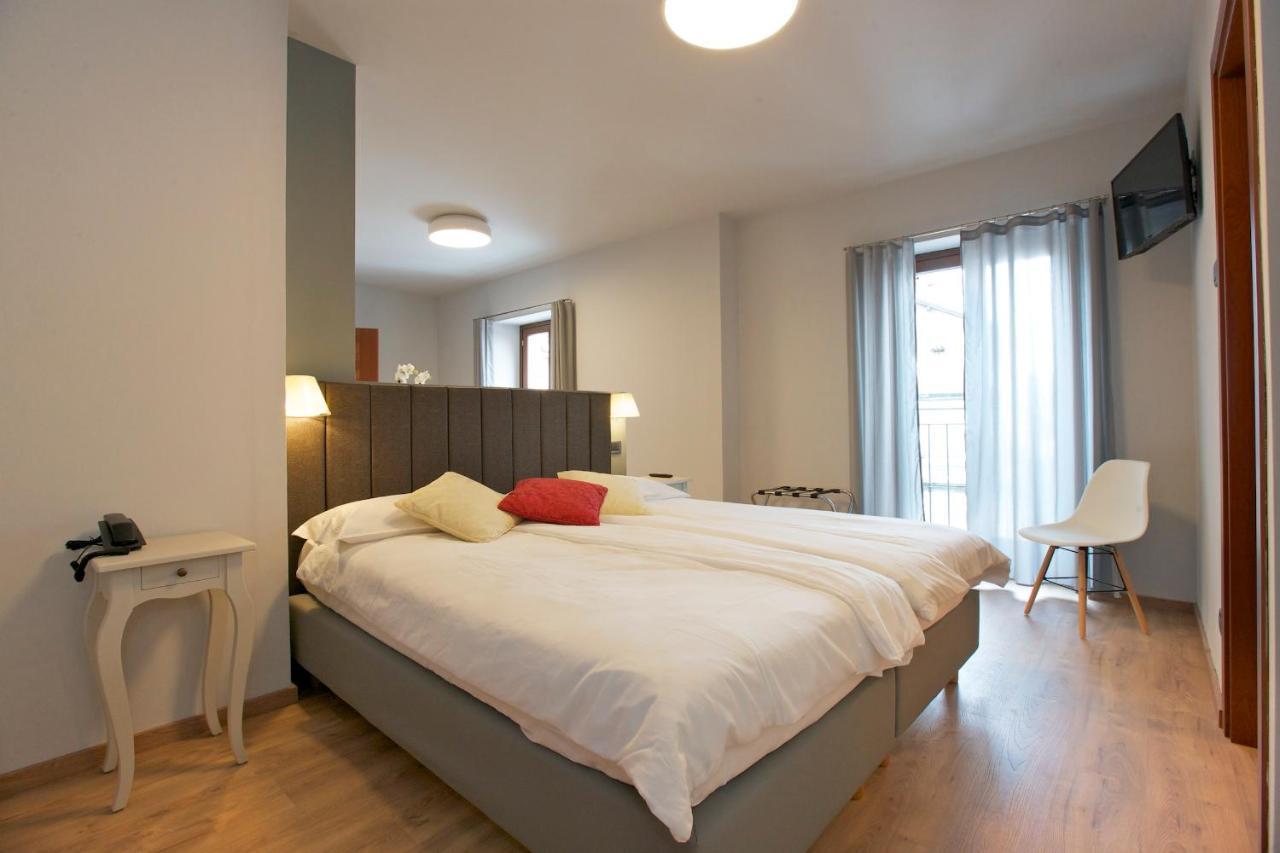 Hotel Milano & Apartments Miazzina Bagian luar foto